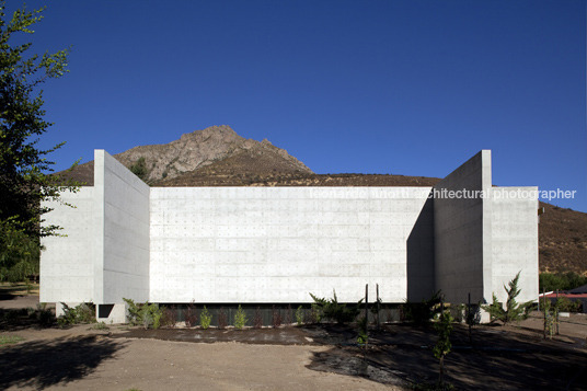 auco chapel undurraga devés arquitectos