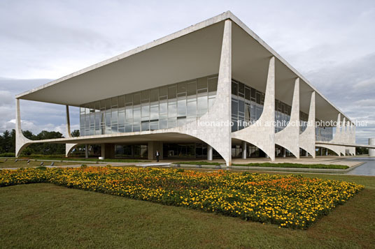 palácio do planalto oscar niemeyer