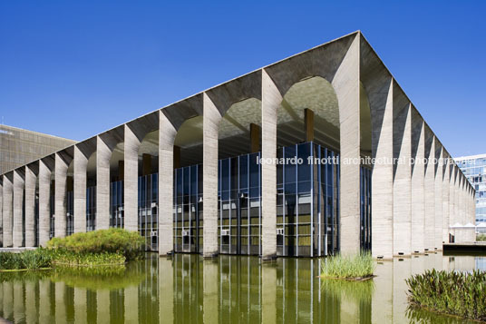 palácio do itamaraty oscar niemeyer