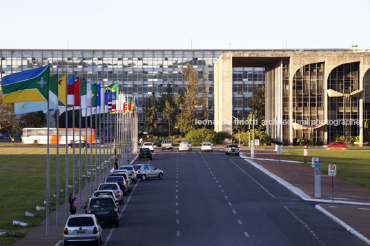 palácio da justiça oscar niemeyer