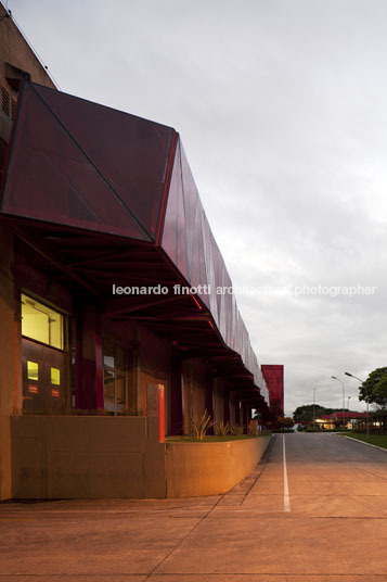 museu do chocolate metro arquitetos