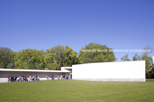 fundação serralves alvaro siza