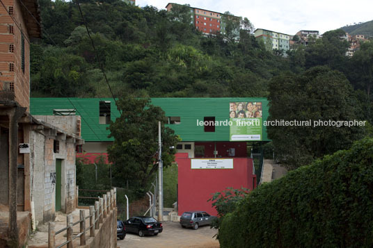 centro comunitário aglomerado da serra alexandre campos