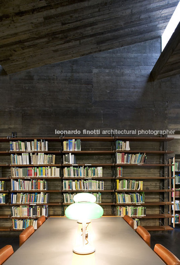 biblioteca - universidade dos açores atelier santos