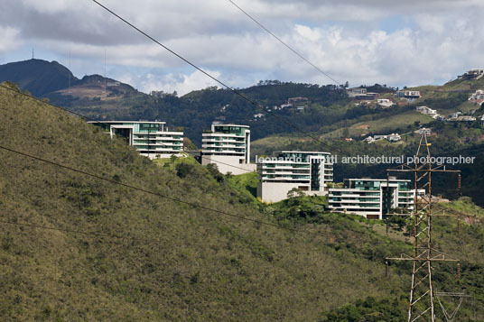 crystal valley gustavo penna