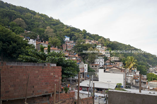 babilonia and chapeu mangueira favelas anonymous