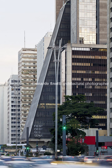 paulista ave several authors