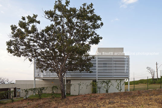 casa dos brises domo arquitetos associados