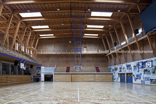 escuela san francisco javier martin hurtado