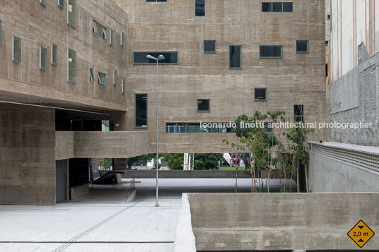 praça das artes brasil arquitetura