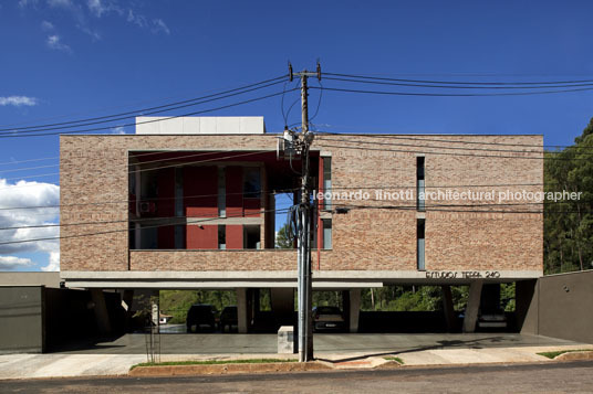 estudios terra arquitetos associados