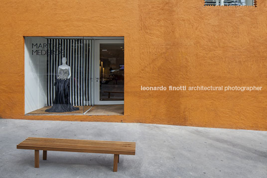 martha medeiros store play arquitetura