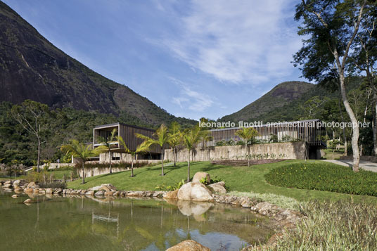 casa jn bernardes+jacobsen