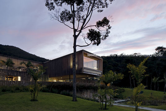 casa jn bernardes+jacobsen