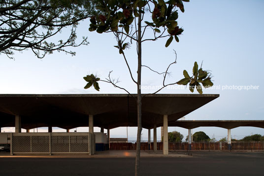 estação mogiana de uberlândia oswaldo bratke