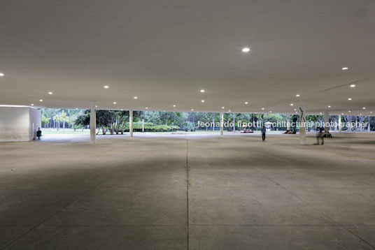 marquise - parque ibirapuera oscar niemeyer