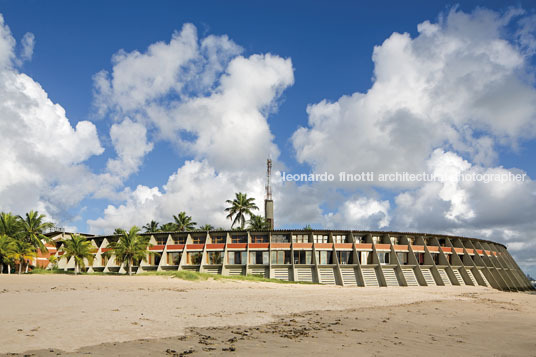 hotel tambaú sergio bernardes