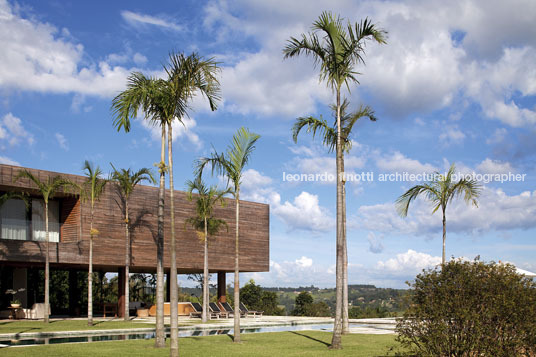 residência ct - quinta da baroneza bernardes+jacobsen