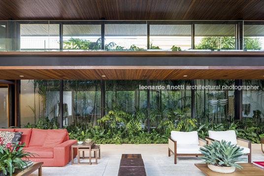 casa ma jacobsen arquitetura