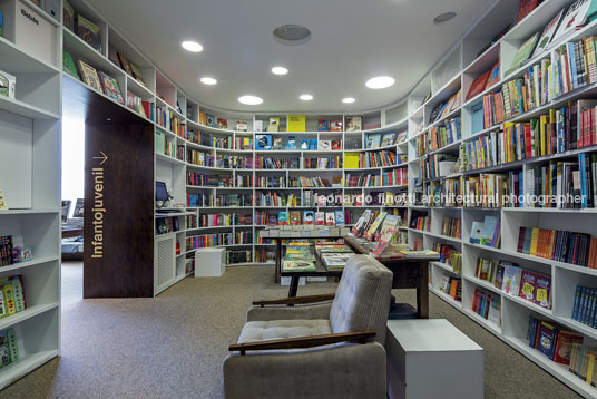 livraria da vila 2 - cidade jardim isay weinfeld