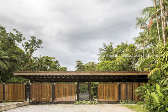 barra do una pavilion apiacás arquitetos