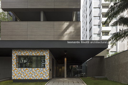 rua bahia building basiches arquitetos associados