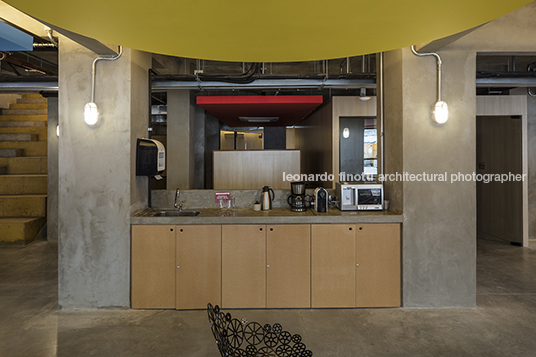 impact hub andrade scroback arquitetos