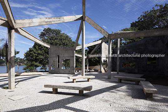 praça dalva simão burle marx