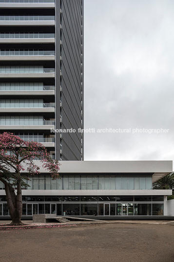 torre ambassador jorge gambini + hans kenning