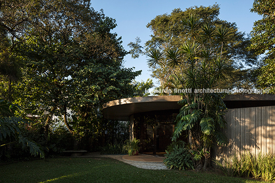 silvia celeste de campos house oscar niemeyer