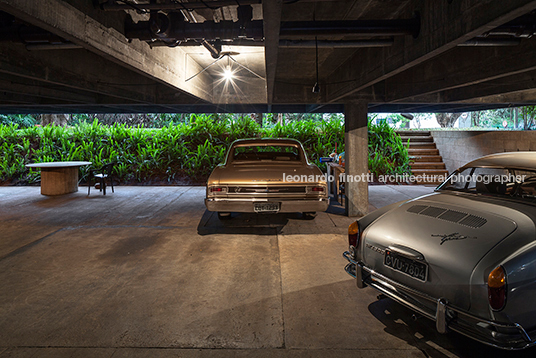 casa butantã paulo mendes da rocha