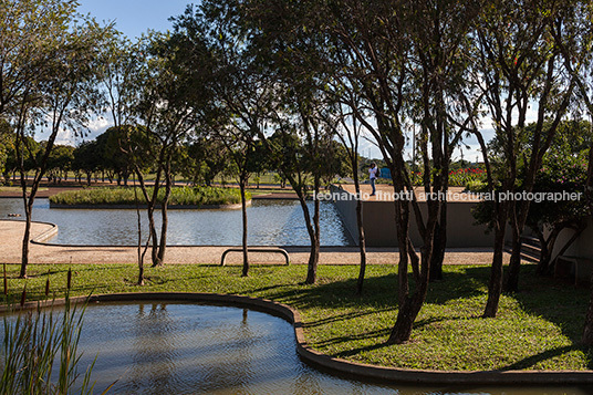 praça dos cristais burle marx