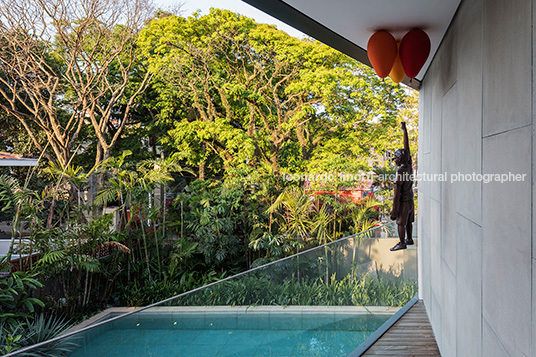 casa pm bernardes arquitetura