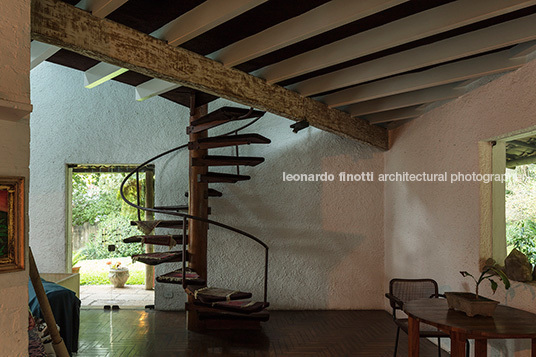 valeria cirell house lina bo bardi