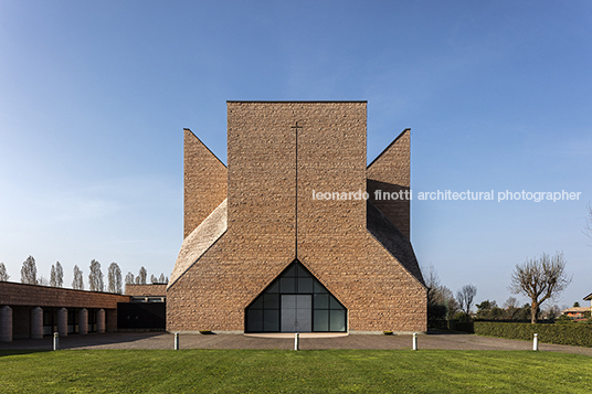 papa giovanni xxiii church and pastoral center  mario botta