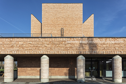 papa giovanni xxiii church and pastoral center  mario botta