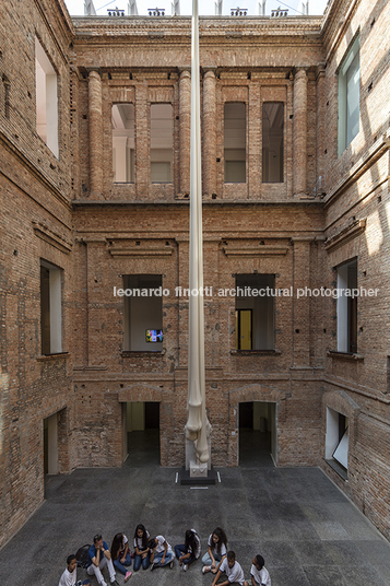 ernesto neto: sopro - pinacoteca jochen volz