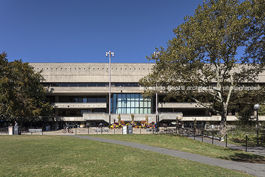 stratton student center eduardo catalano