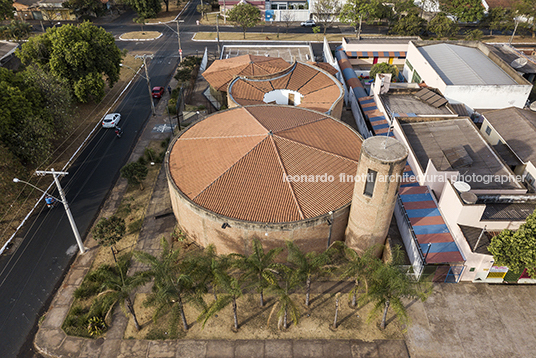 igreja espirito santo do cerrado lina bo bardi