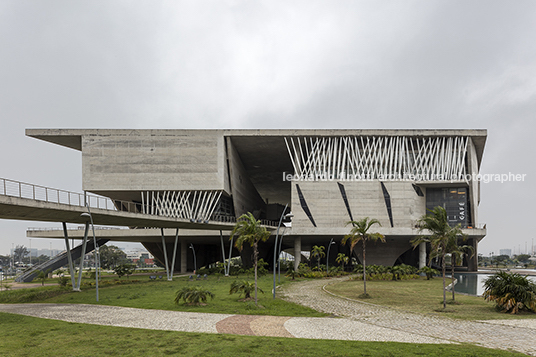 cidade das artes christian de portzamparc