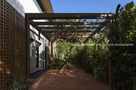 casa rma - iporanga bernardes arquitetura