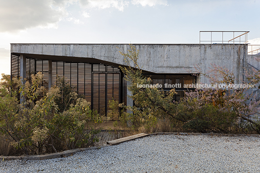 casa no cerrado vazio s/a