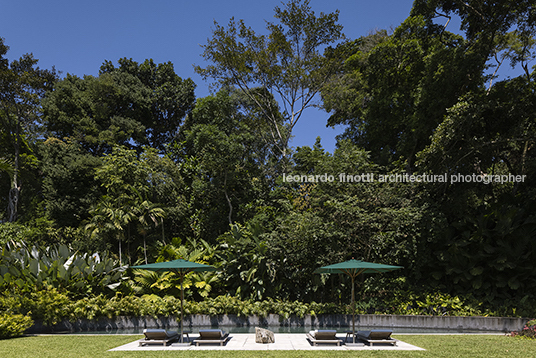 casa asa bernardes arquitetura