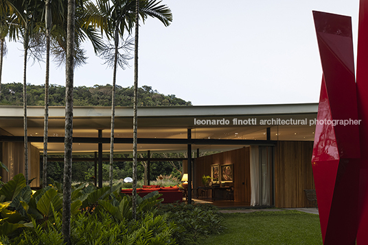 casa asa bernardes arquitetura