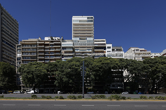 edificio panedile mario roberto álvarez