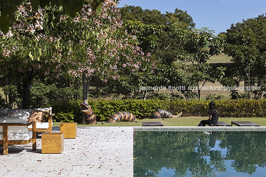 casa djb - fazenda boa vista jacobsen arquitetura