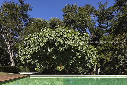 casa redux - quinta da baroneza marcio kogan