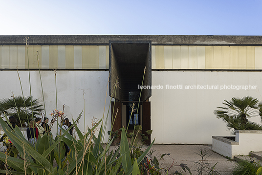 pavilhão brasileiro na bienal de veneza gabriela de matos