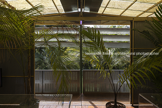 rirkrit tiravanija: palm pavilion - inhotim rirkrit tiravanija