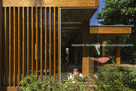 casa busca vida play arquitetura